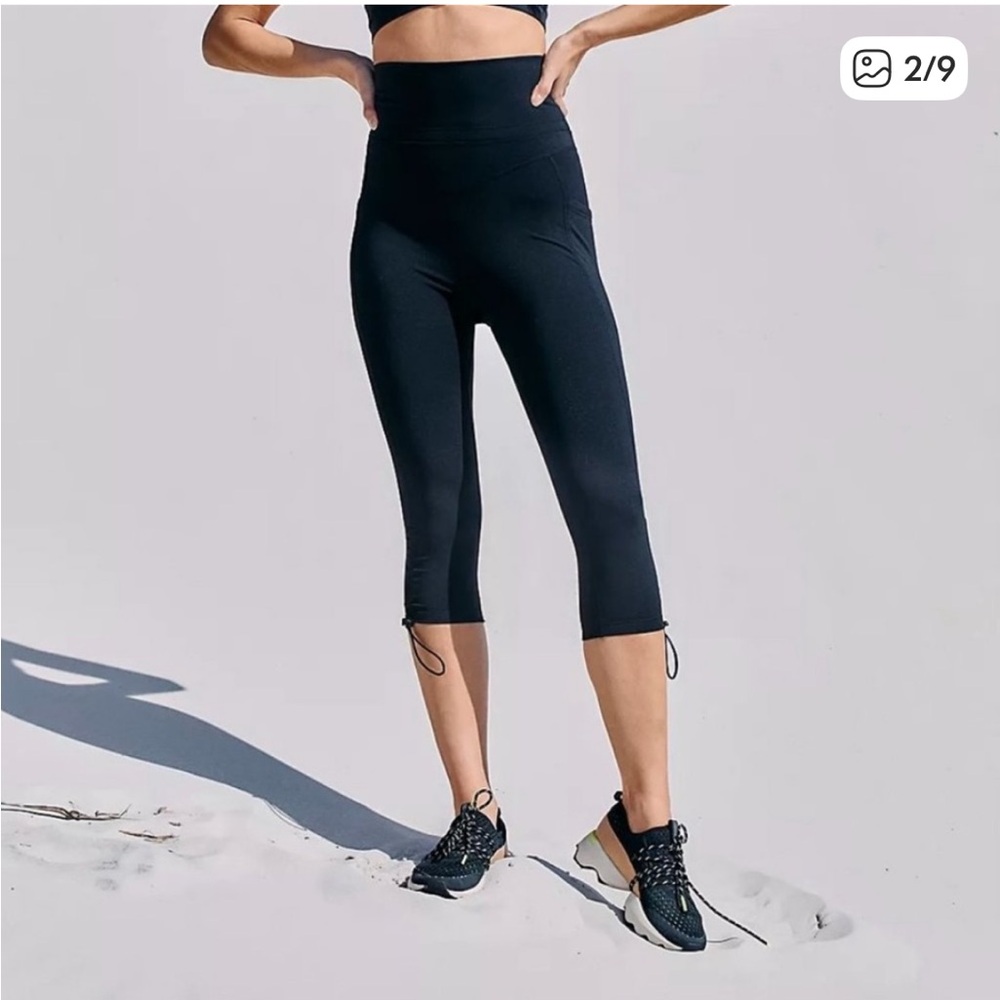 Free People Class Act Capri Leggings